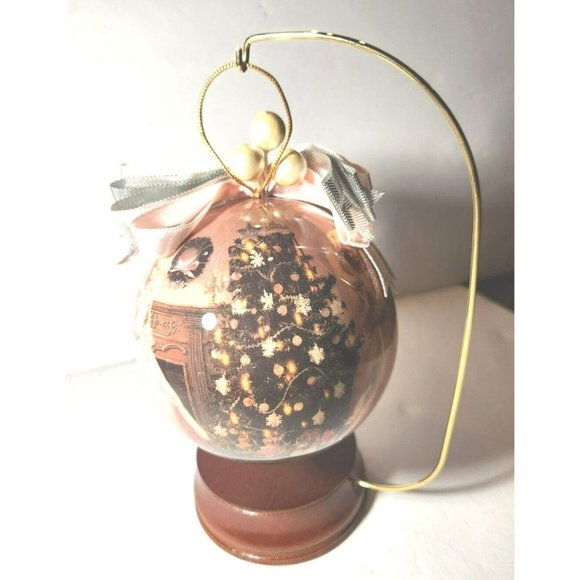 BARBIE Collectible 1997 Holiday Barbie 4" Decoupage Ornament w/wooden stand ~NIB - Picture 6 of 8